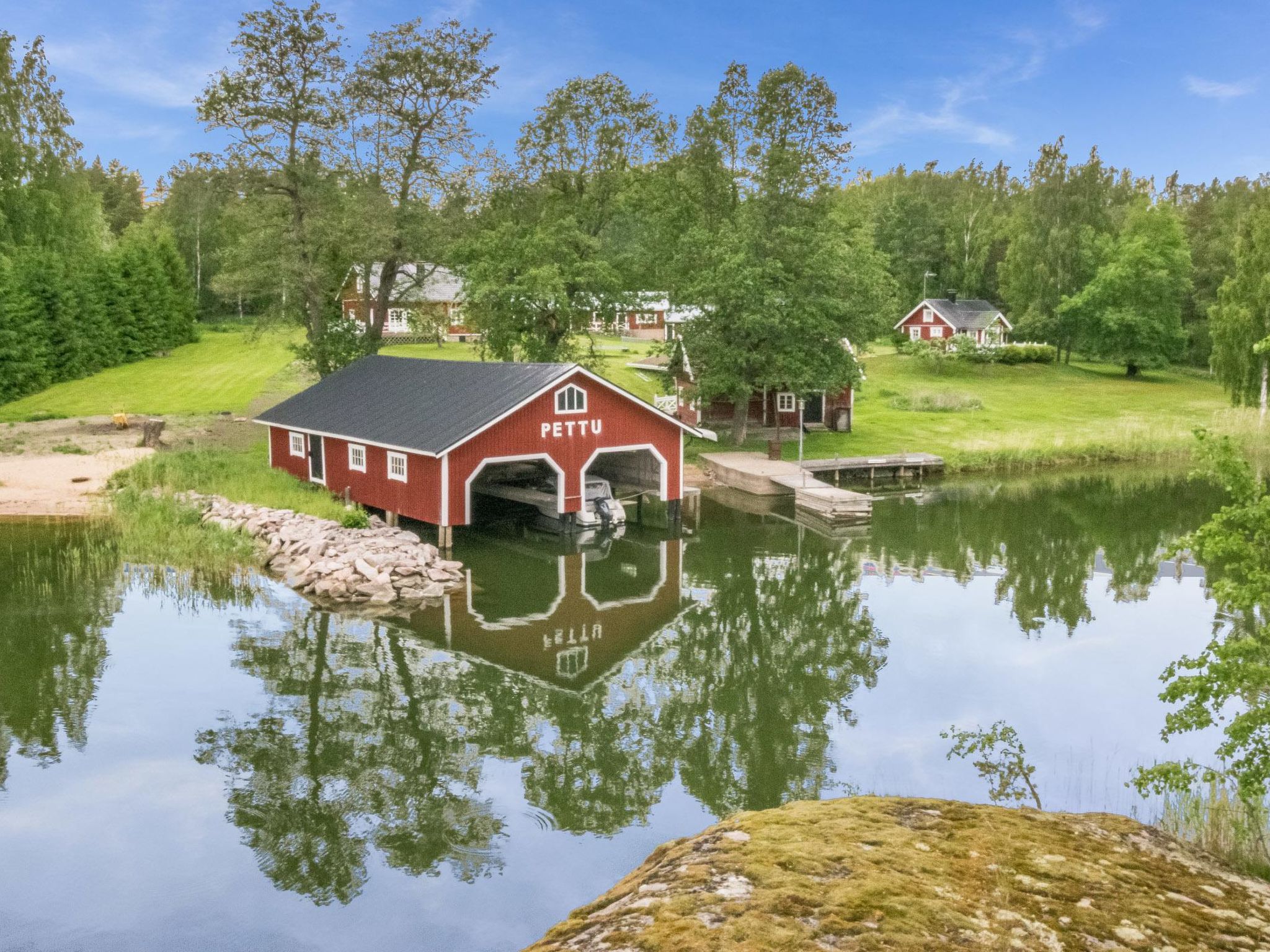 Lilla nennebo-Binnen