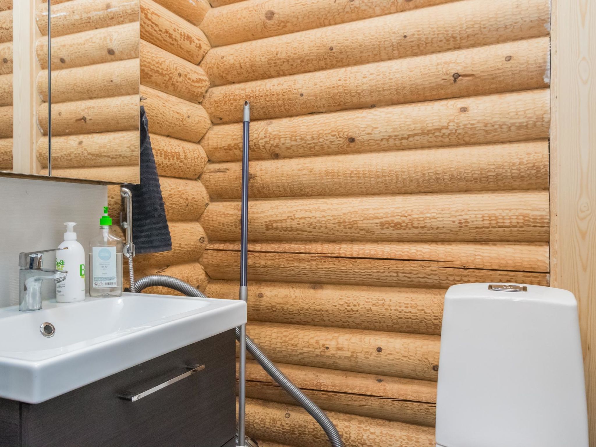 Villa lahnajärvi-Binnen