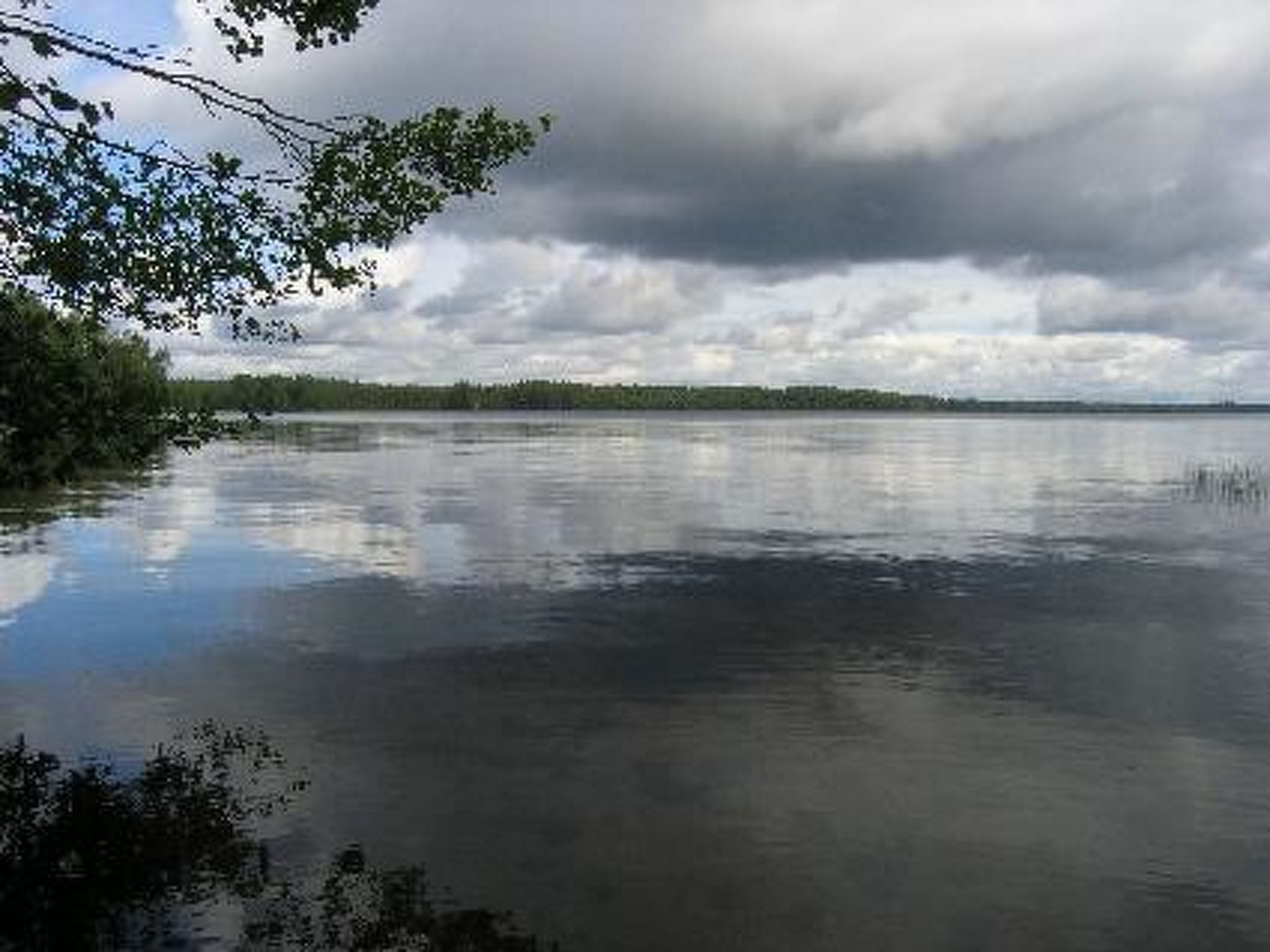 Niittymökki - Inside