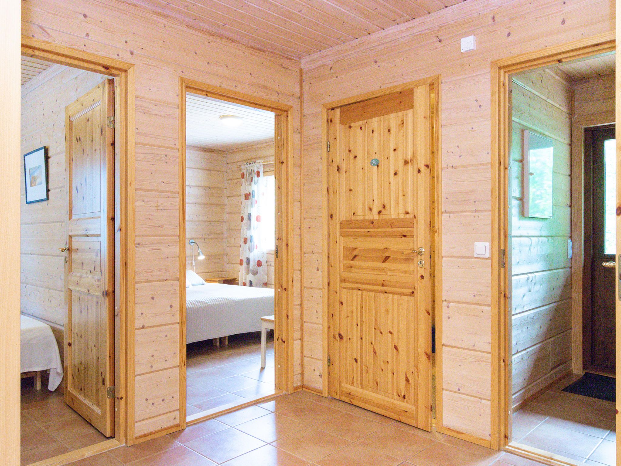 Hot pool cottage iitu