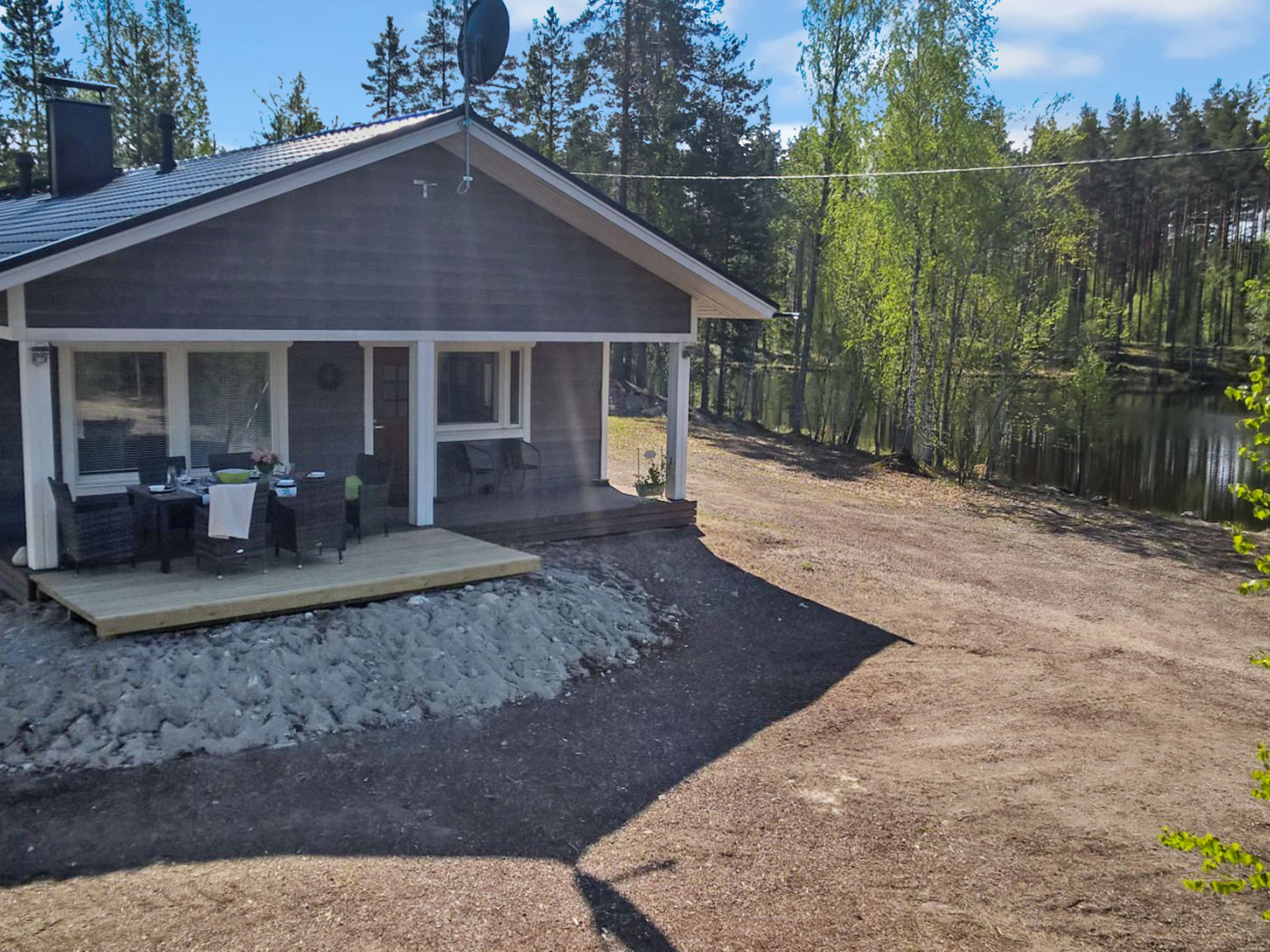 Hot pool cottage laurinranta