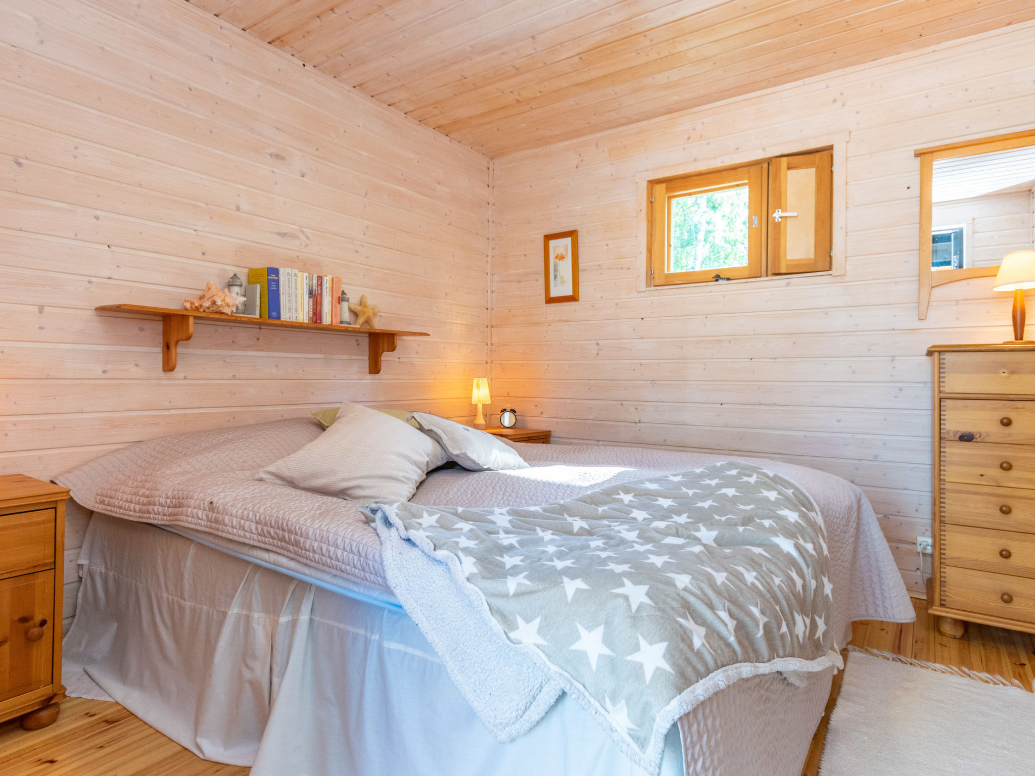 Hot pool cottage kesäranta - Binnen