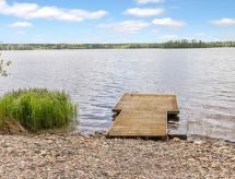 Authentieke blokhut aan Kokonjärvi met sauna en roeiboot in Urjala - thumbnail 3