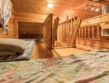 Knusse houtblokhut aan het Iso-Lappi meer met houtgestookte sauna - thumbnail 5