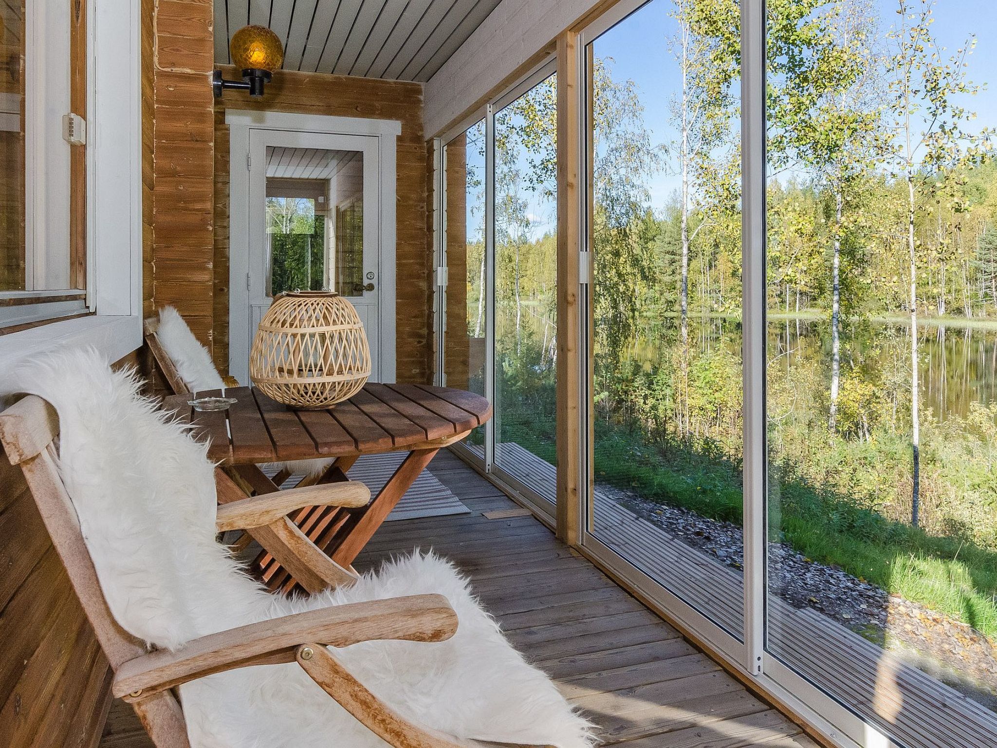 Koskenniska, vaikon loma 1 - Binnen