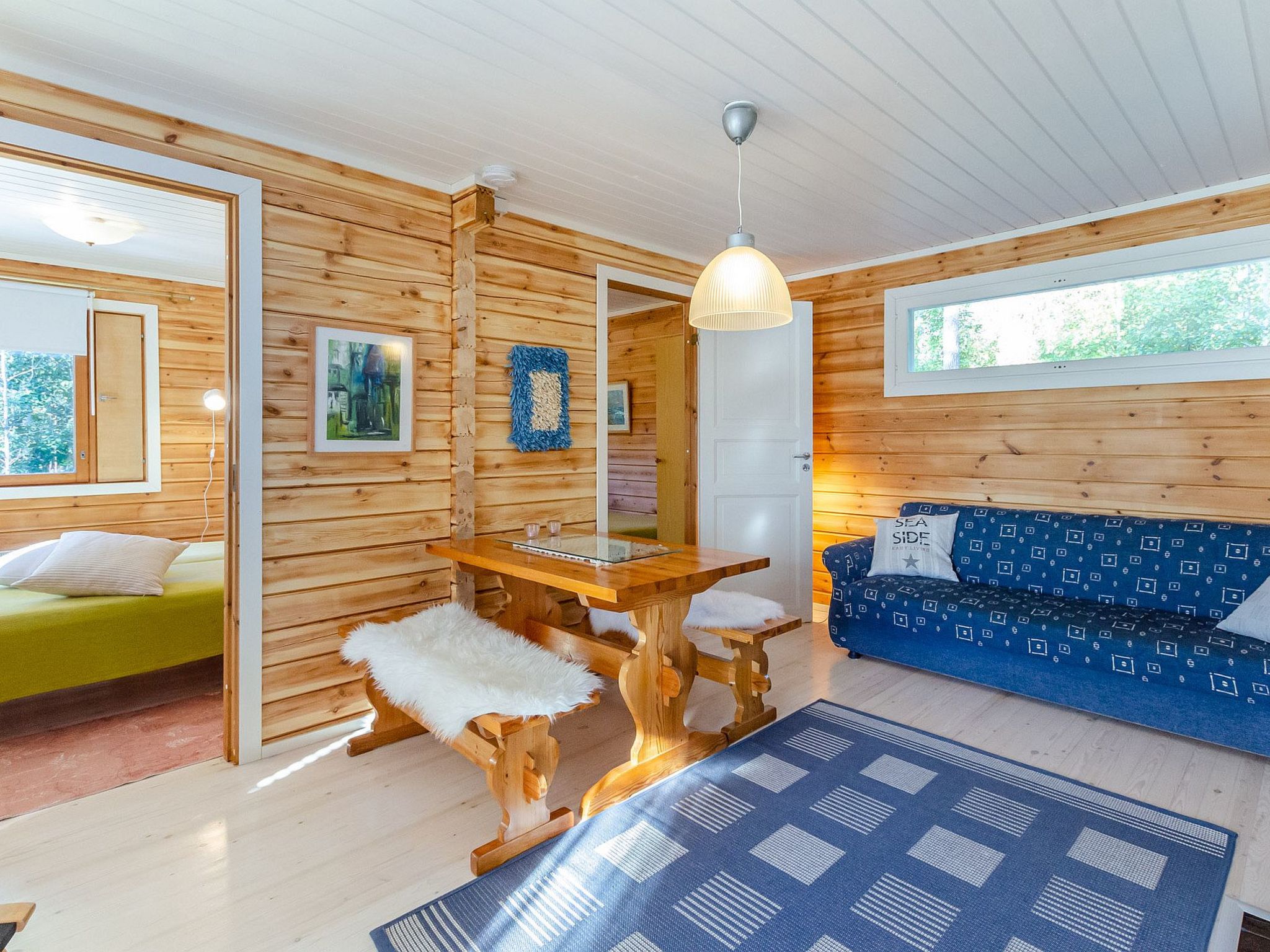 Jussinlahti, vaikon loma 6 - Inside