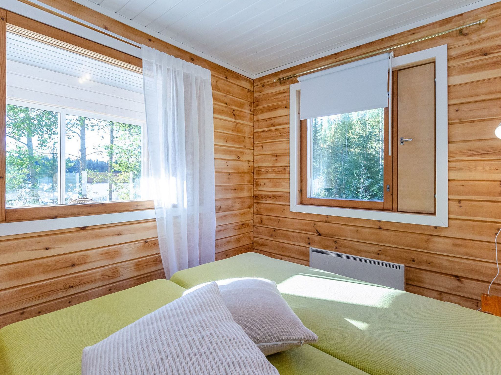 Jussinlahti, vaikon loma 6 - Inside