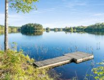 Houten cabin met panoramisch uitzicht op meer Vihtajärvi in Finland - thumbnail 3