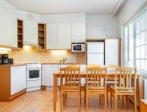 Vakantiehuis Tahkonkehto: op 800 m van het meer in Lapinlahti - thumbnail 4