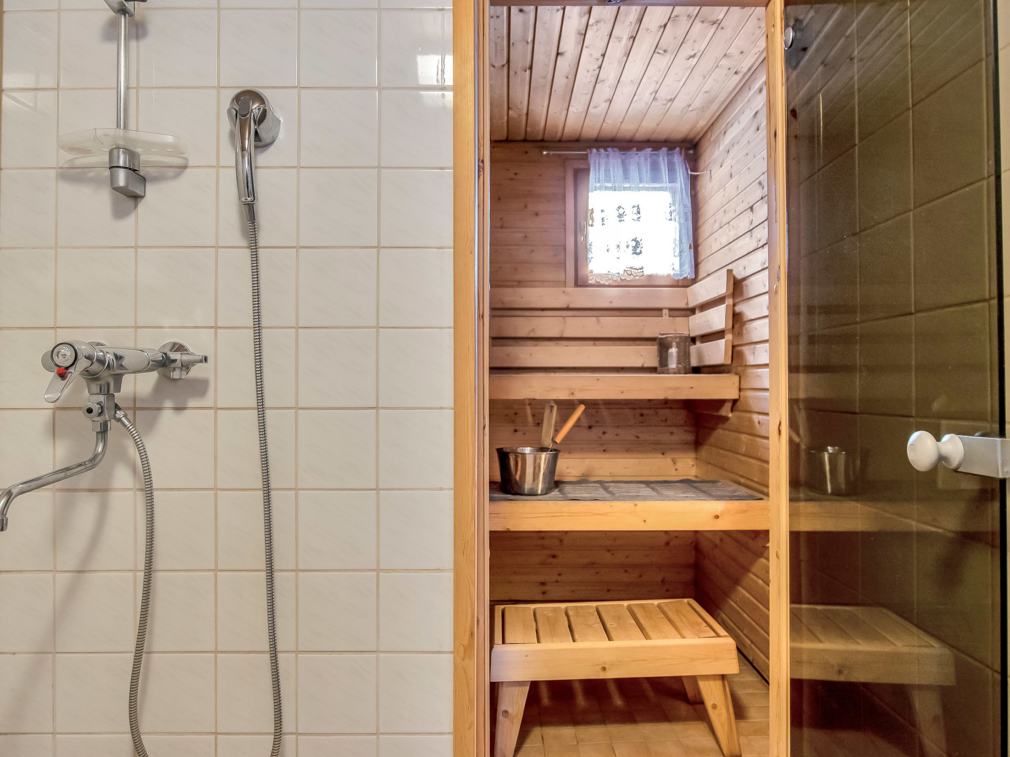 Ruokovirran mökki