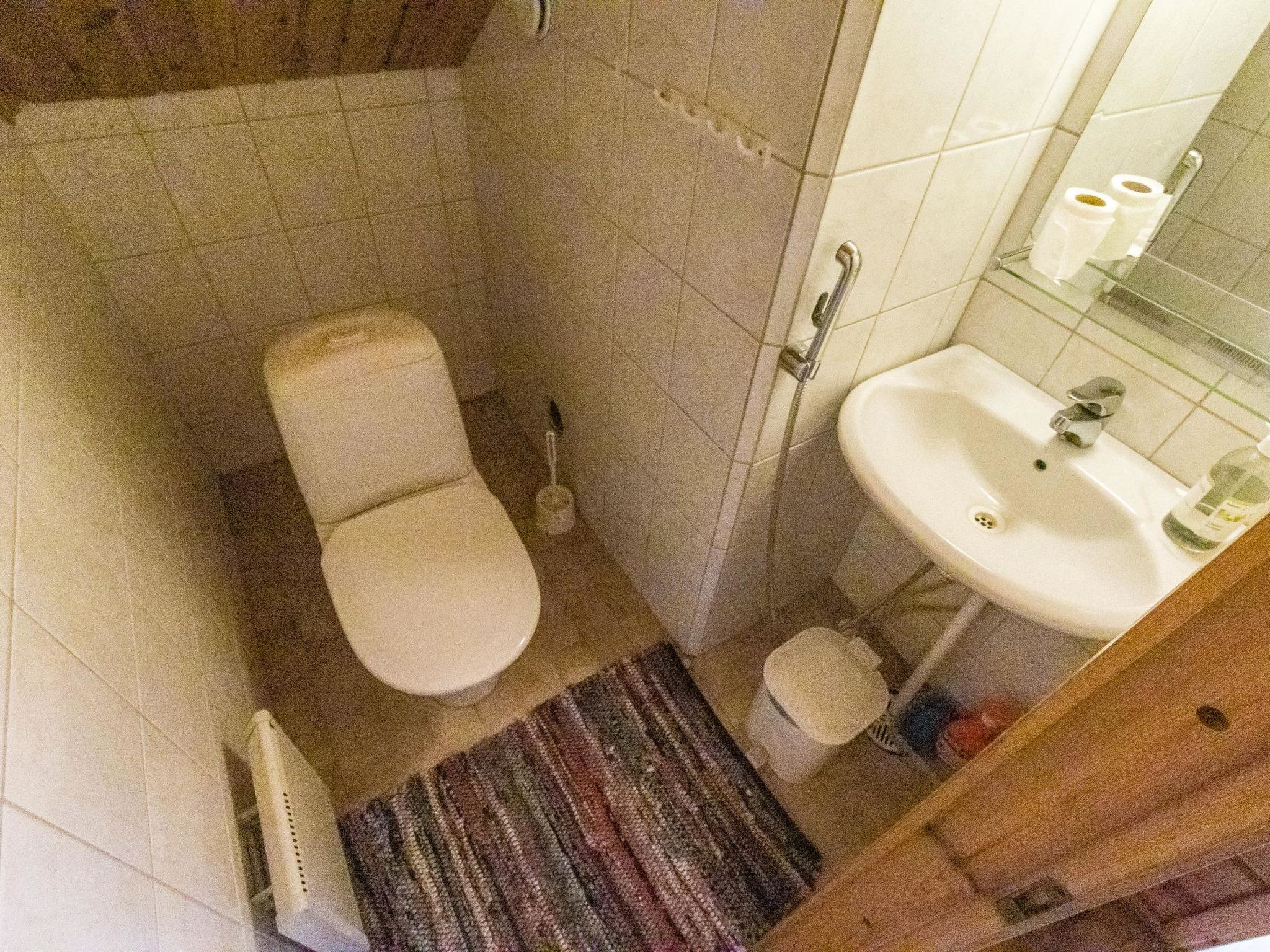 Rinnepelto lomamökit-Binnen