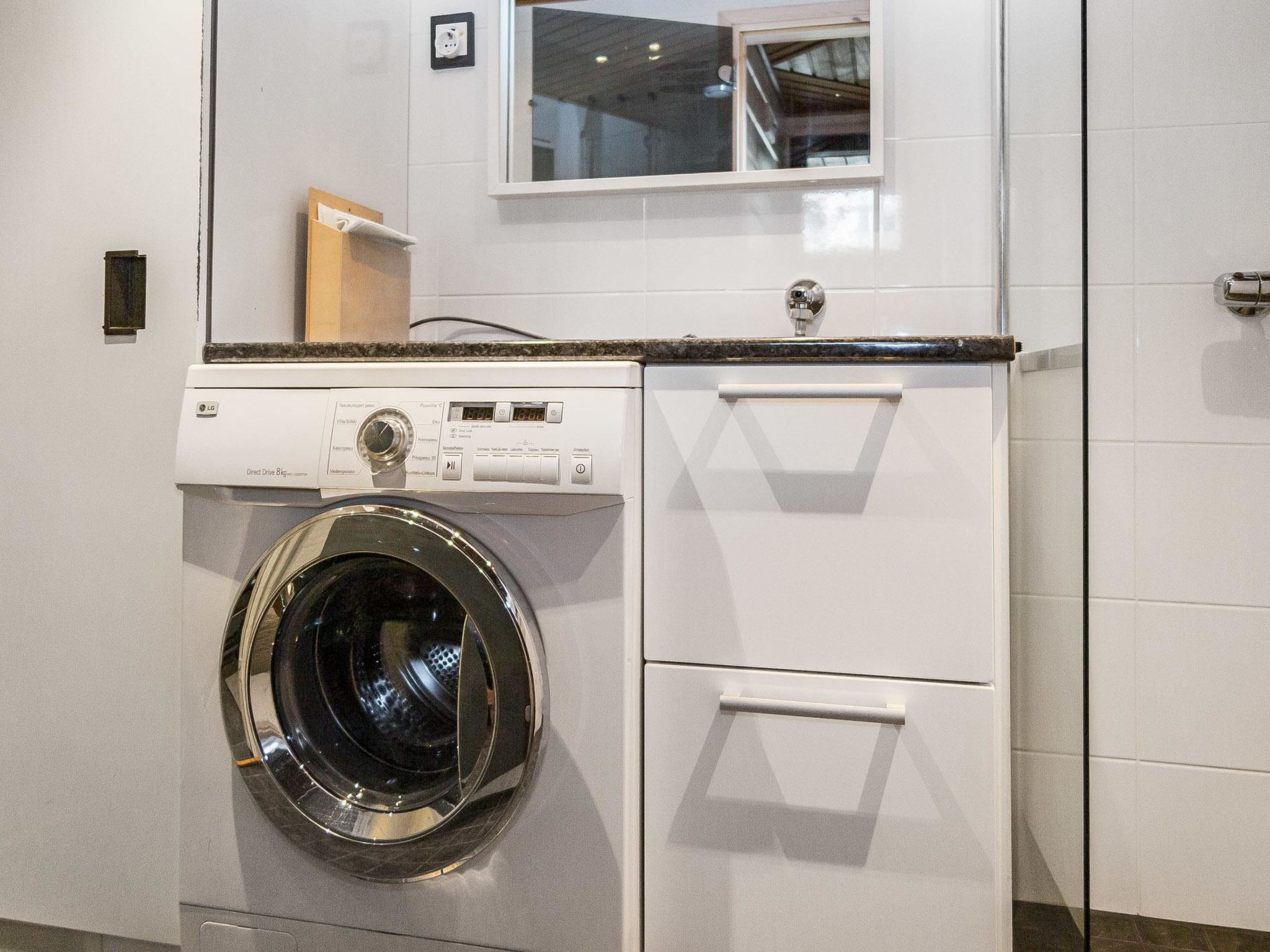 Tahkovuorentie 34 b-Binnen