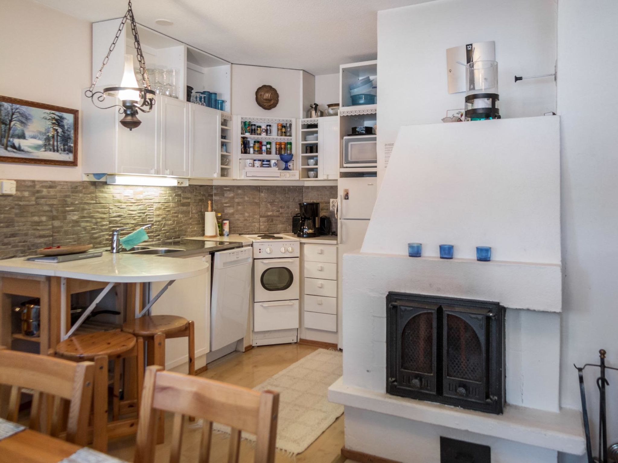 Tahkontilhi e 5-Inside