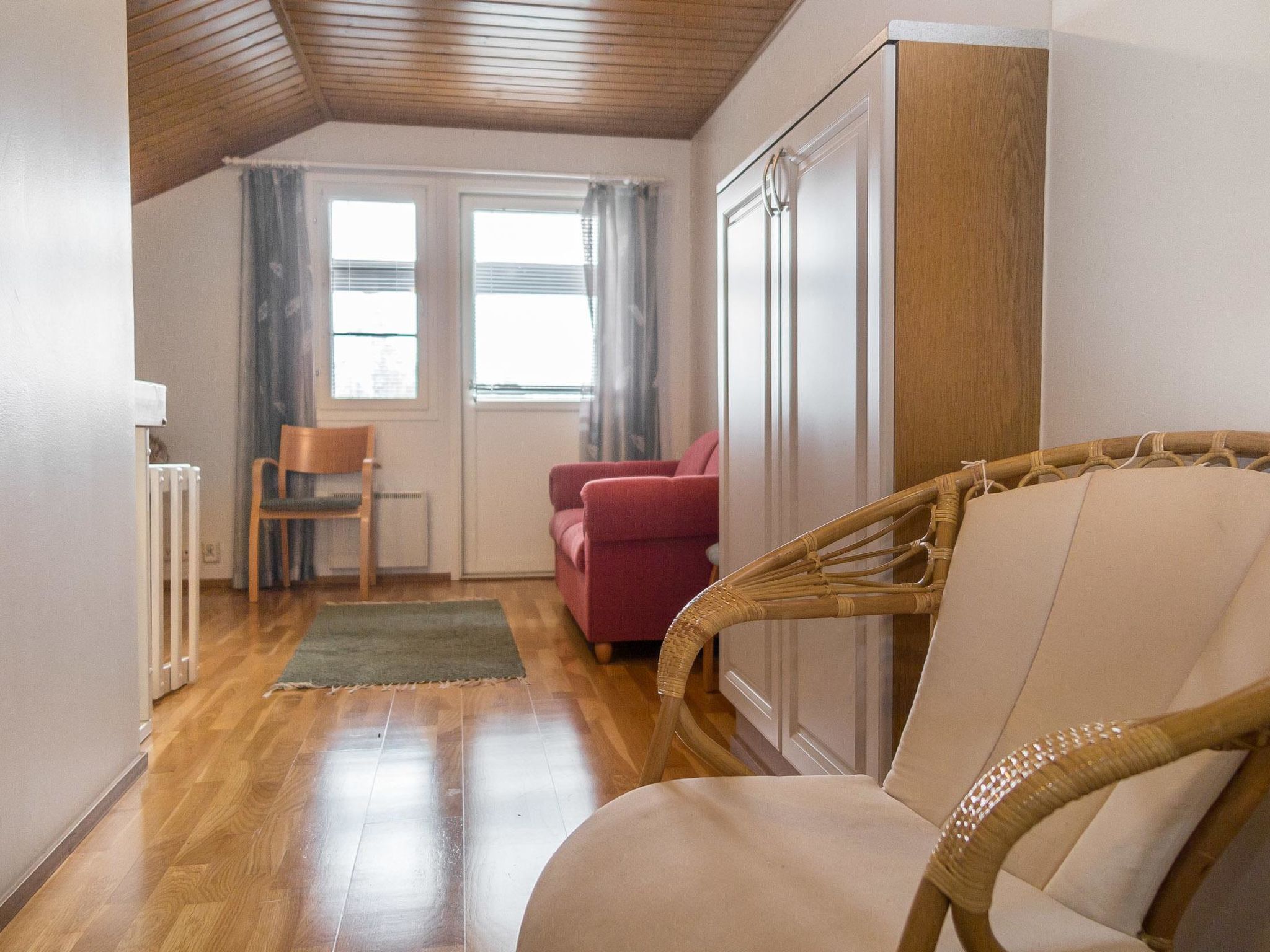 Alppitalo punatähti 7 as 4-Inside