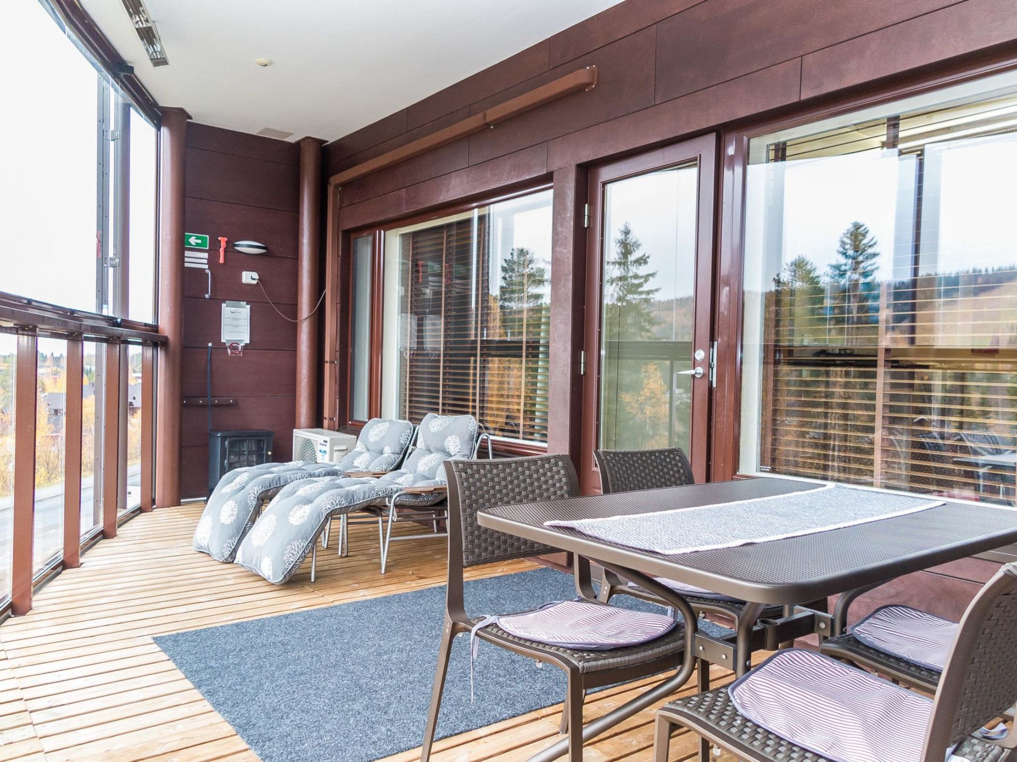 Tahko spa junior suite orange a6-Inside