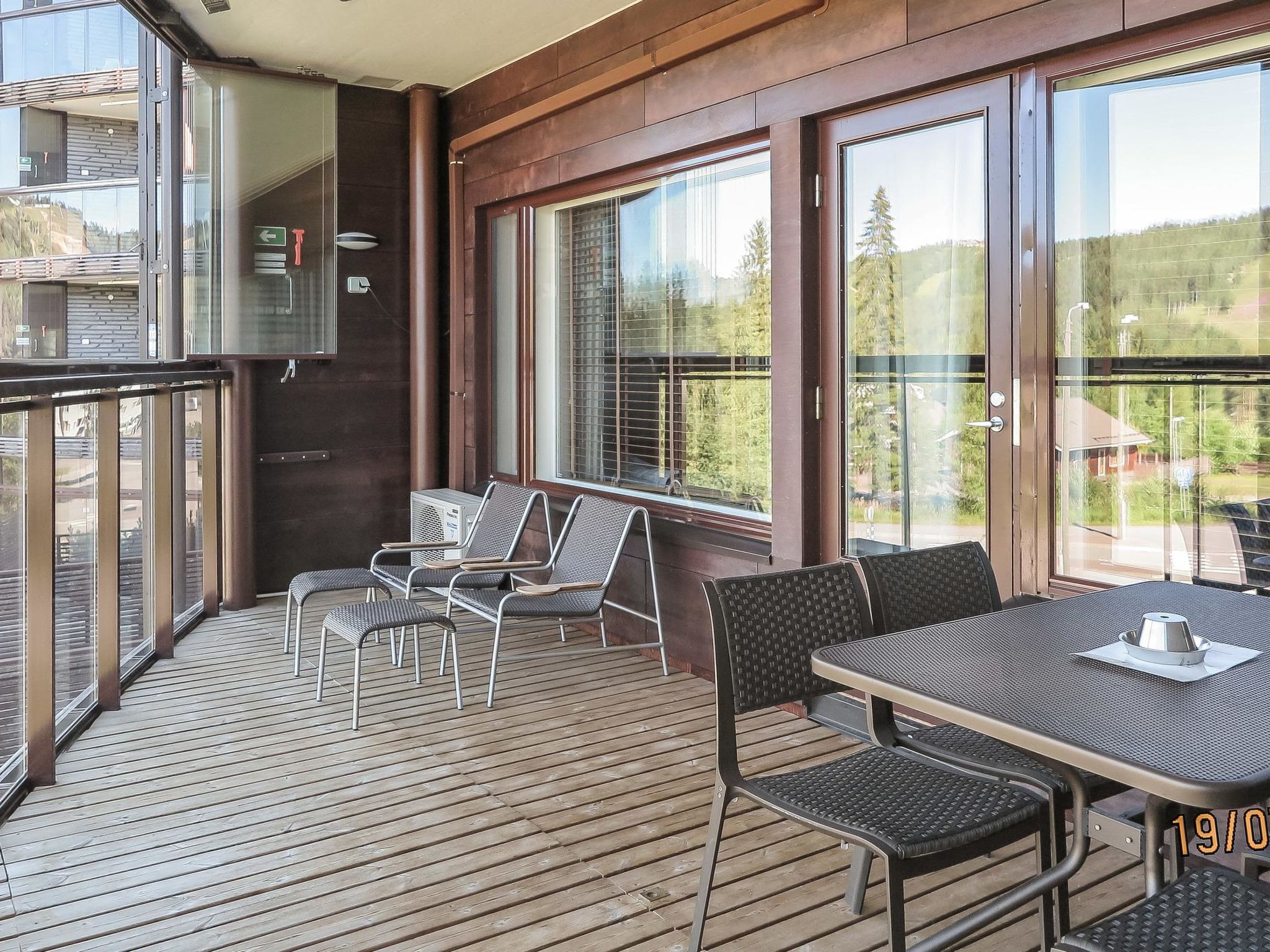 Tahko spa junior suite orange b6-Inside