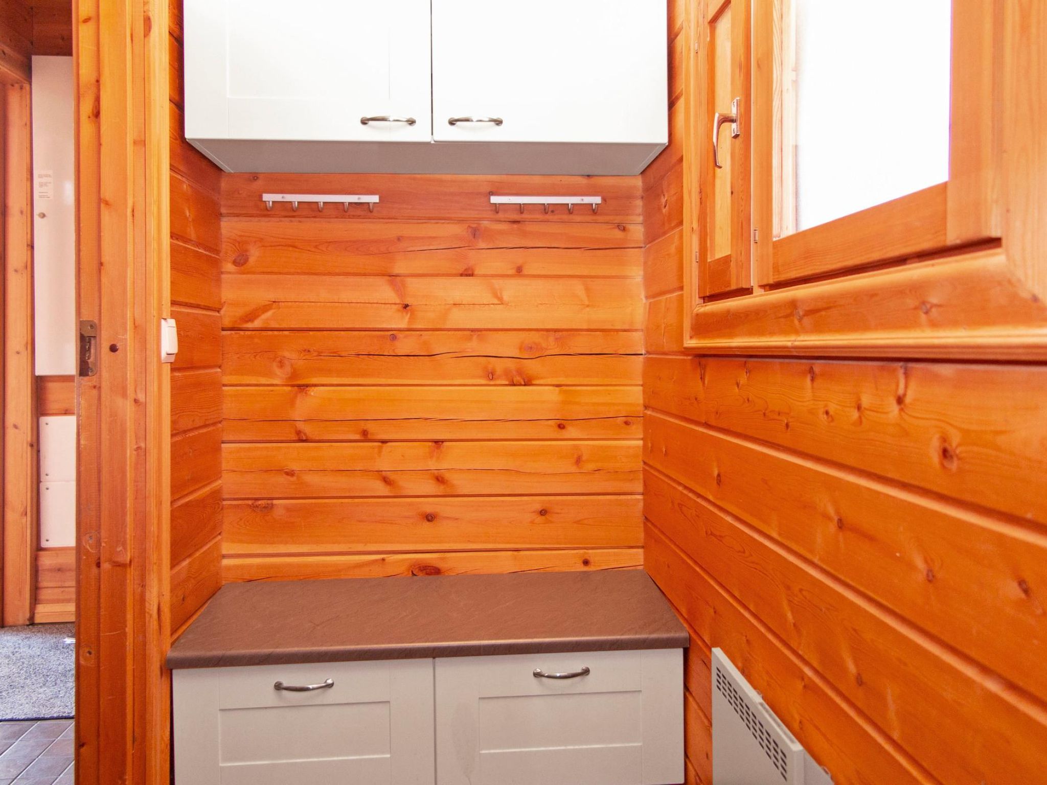 Lomasyväri 810-Binnen