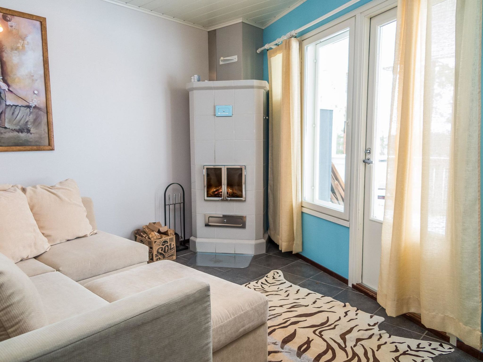 Tahkonkallio 34 b-Inside