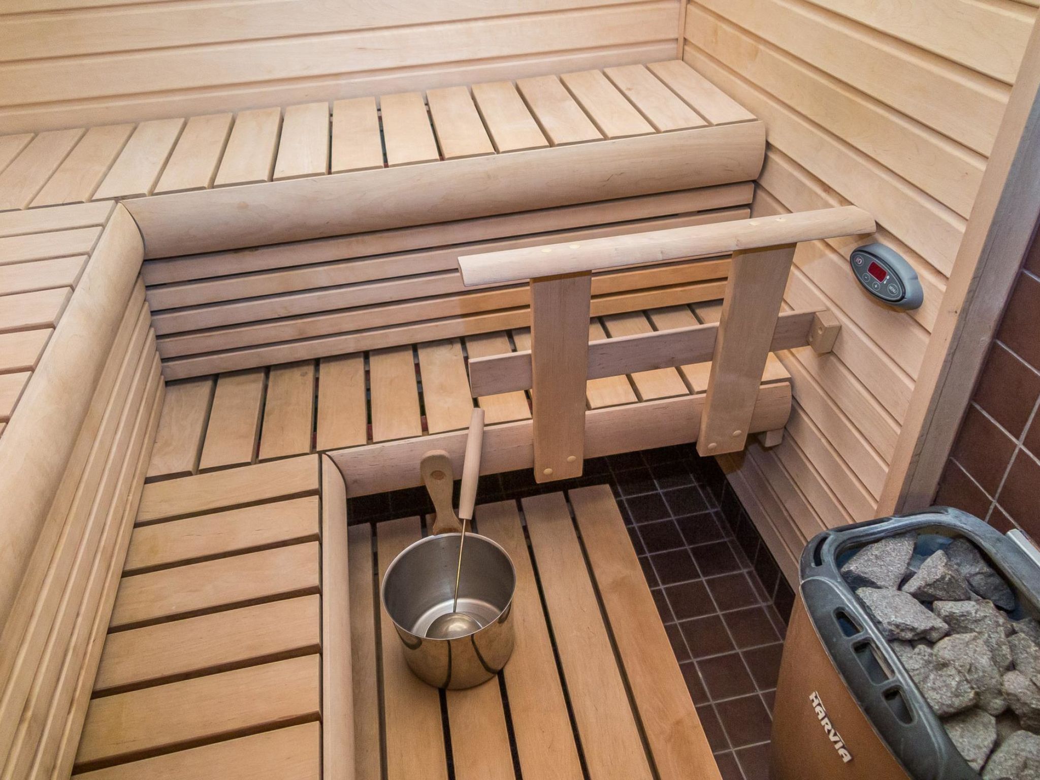 Tahkonkallio 34 b-Inside