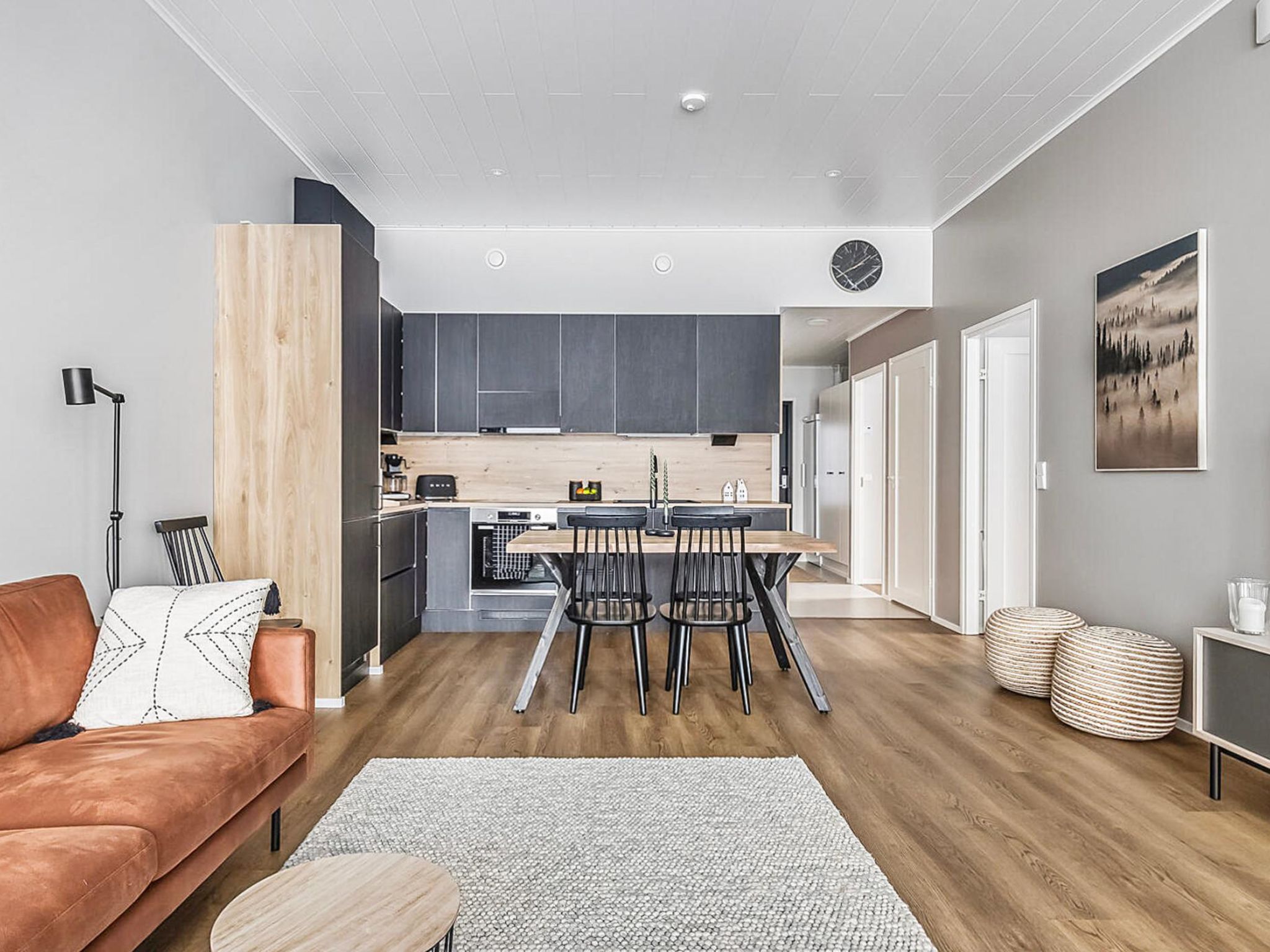 Nieuwe houten villa aan het meer in Tahko – 6 personen, sauna en terras - foto 10