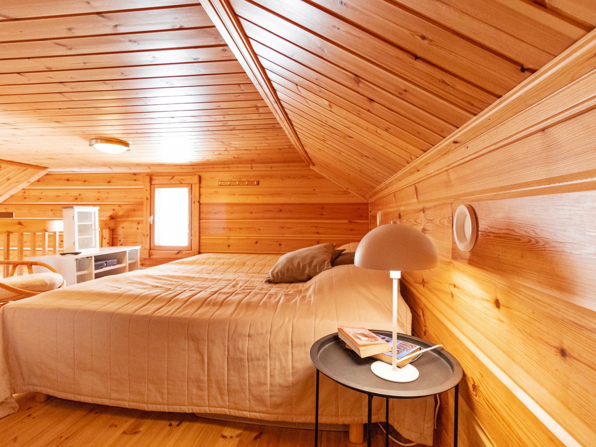 Tintin mökki-Inside