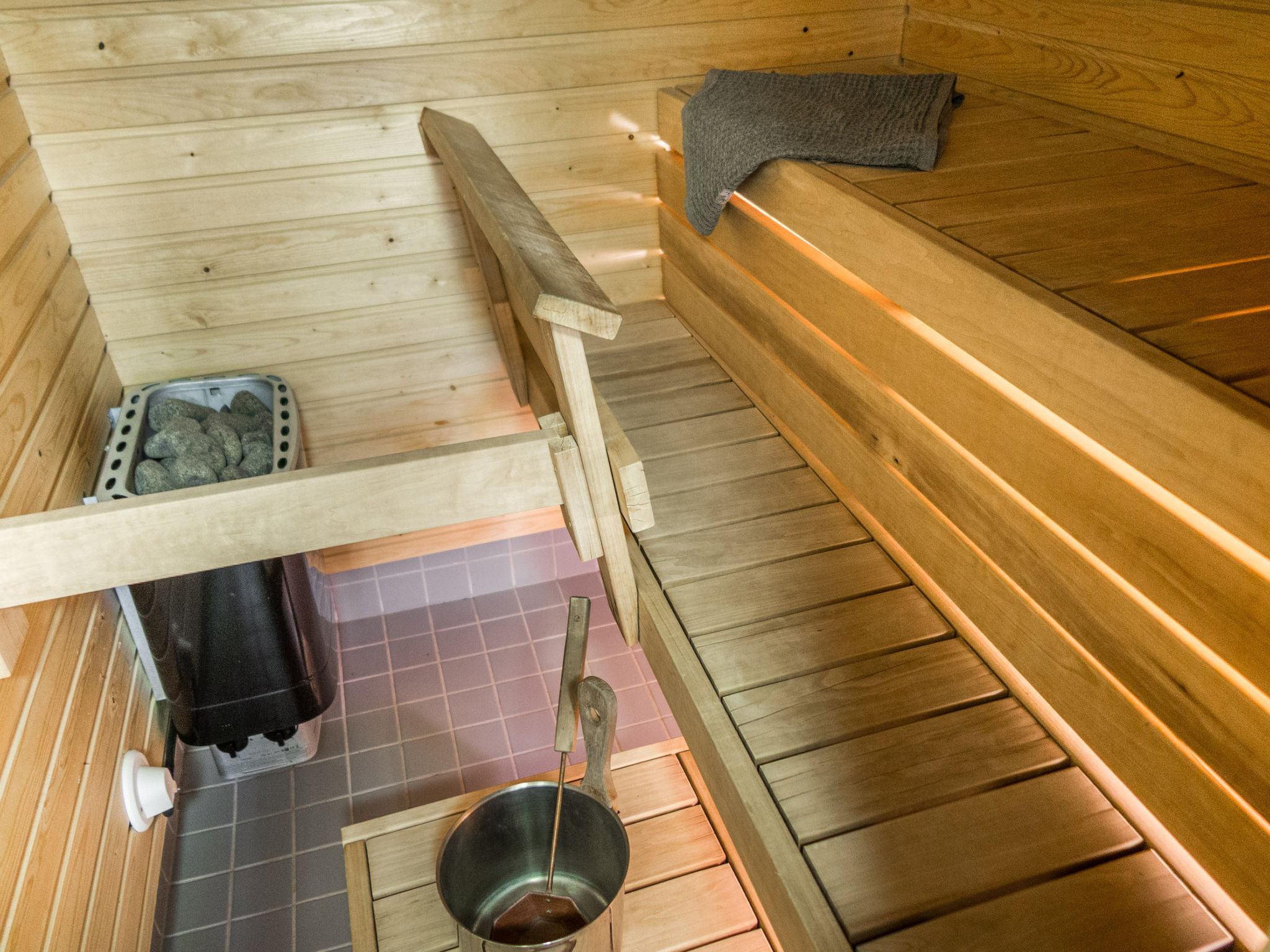 Point vale 1 as 6-Dedans