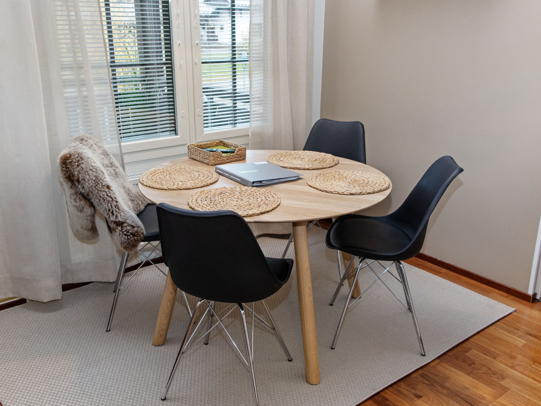 Point vale 1 as 6-Dedans