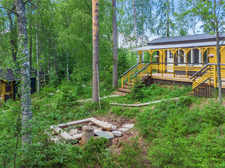 Aan het meer: Sfeervol vakantiehuis Lammenranta in Rautalampi in Rautalampi