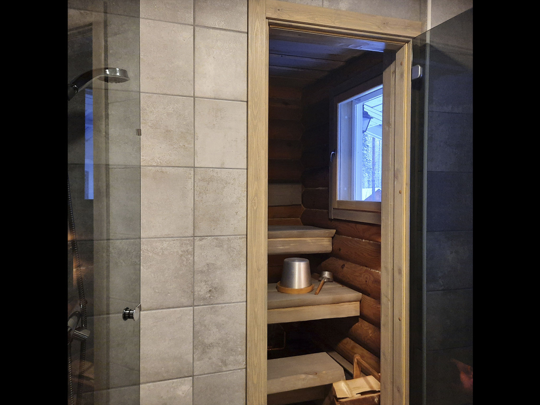 Authentiek Fins blokhut aan het Suvasvesi meer met houtgestookte sauna - foto 15