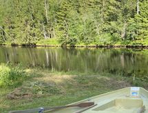 Knusse blokhut aan het water in Ala-Luosta, Noord-Savo - thumbnail 4