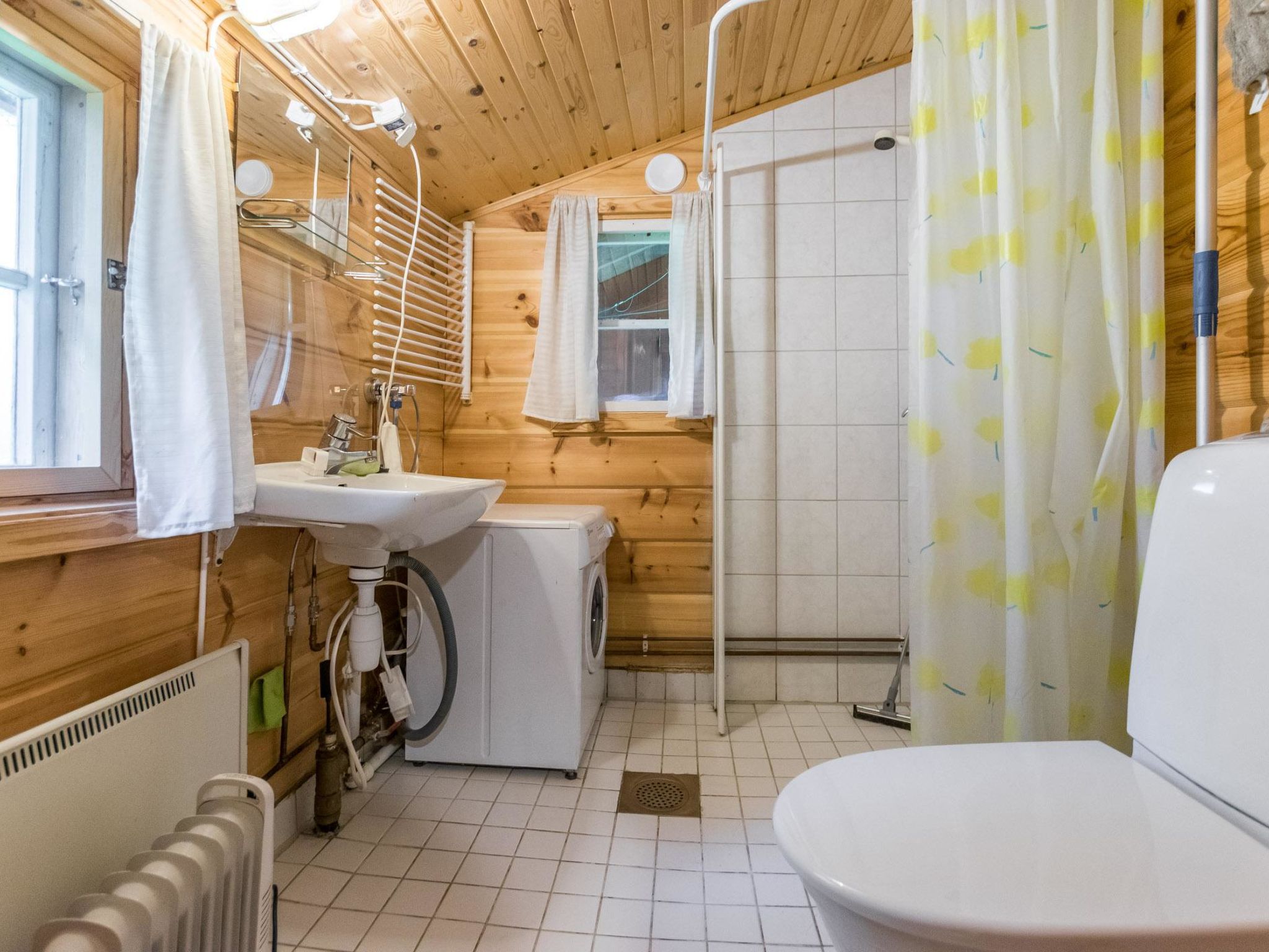 Knusse blokhut Tähdikki aan het Havulampi-meer met eigen sauna en roeiboot - foto 11