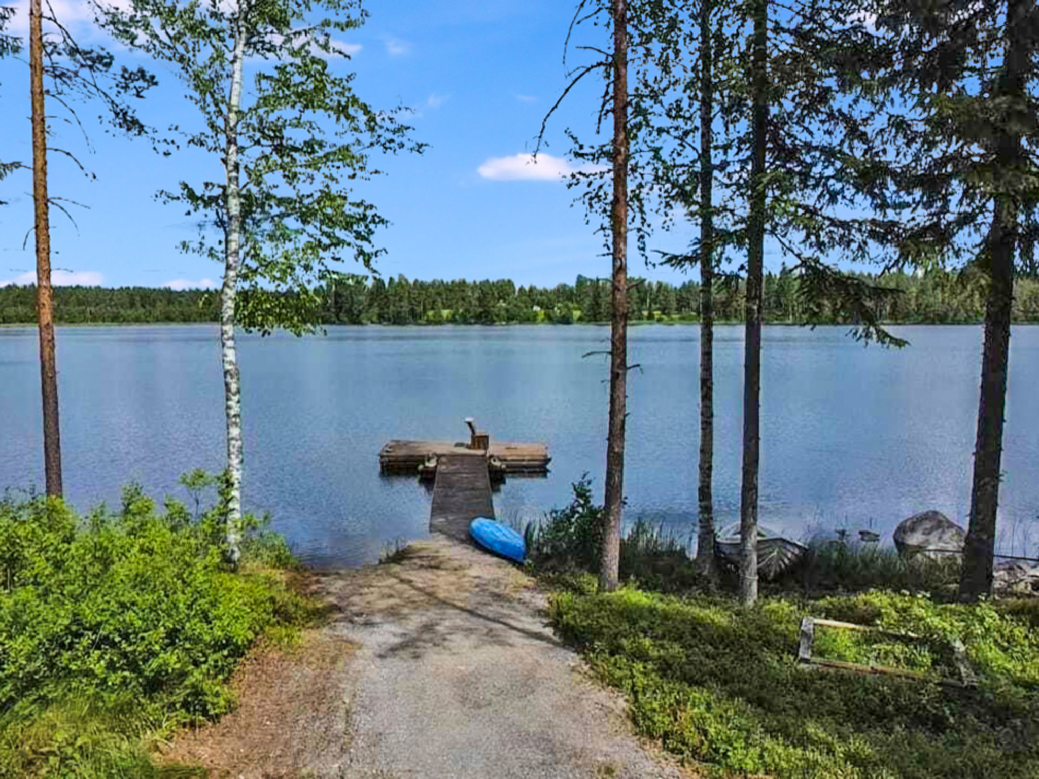 Valkeisenranta - Inside