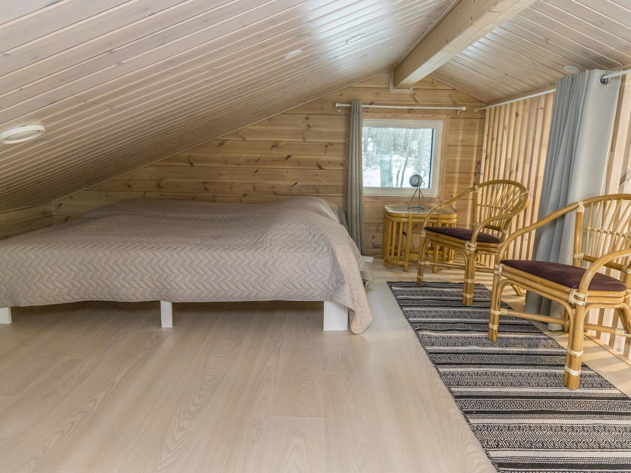 Villa korppi-Drinnen