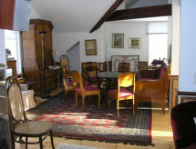 Lomatalo Lövkulla
