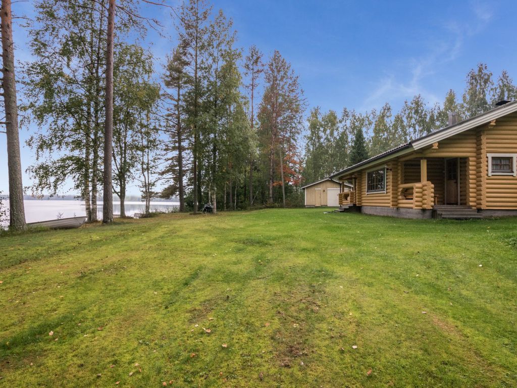 Vakantiehuis Uitonniemi, rummukkala in Finland