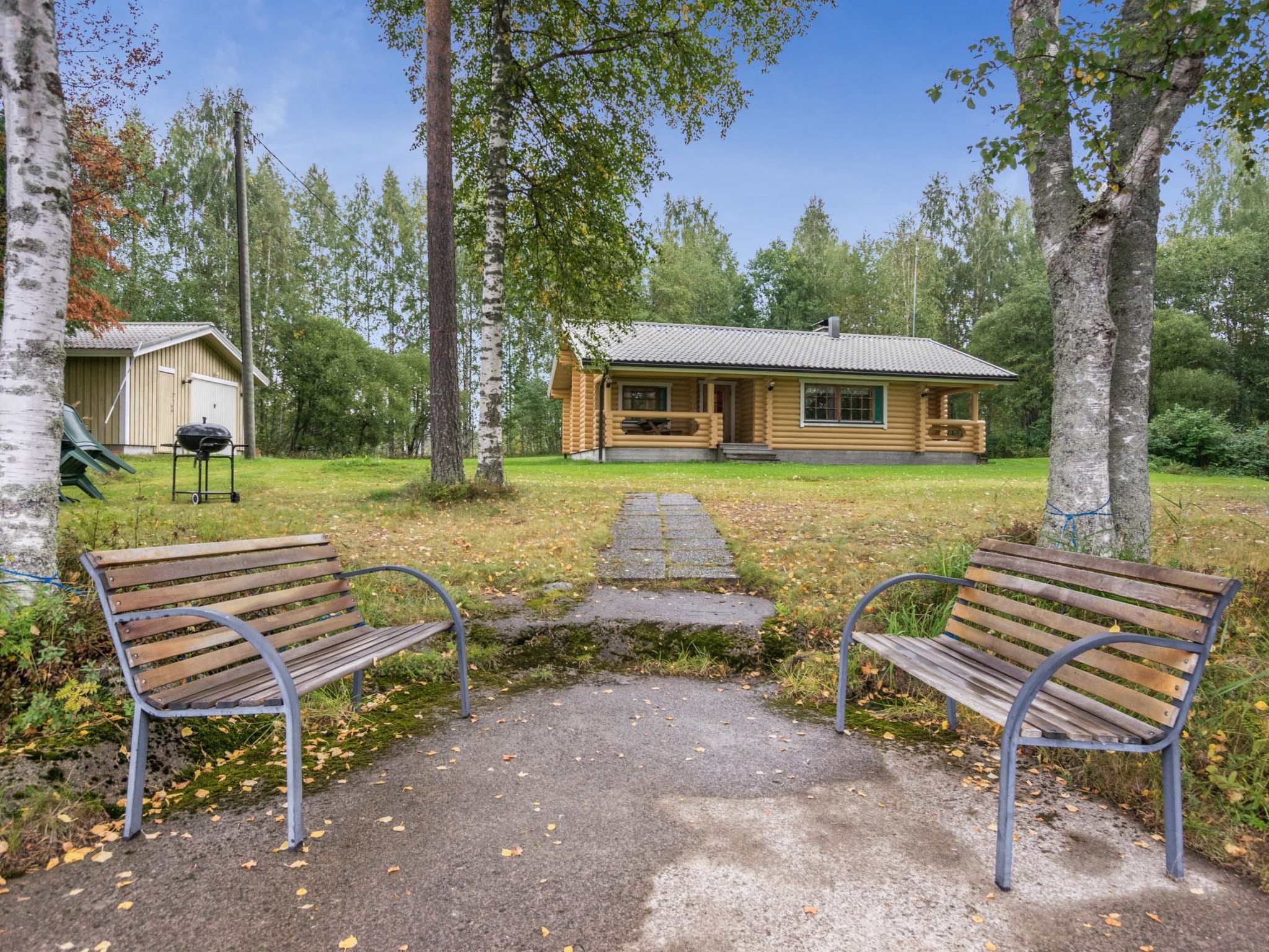 Uitonniemi, rummukkala - Binnen