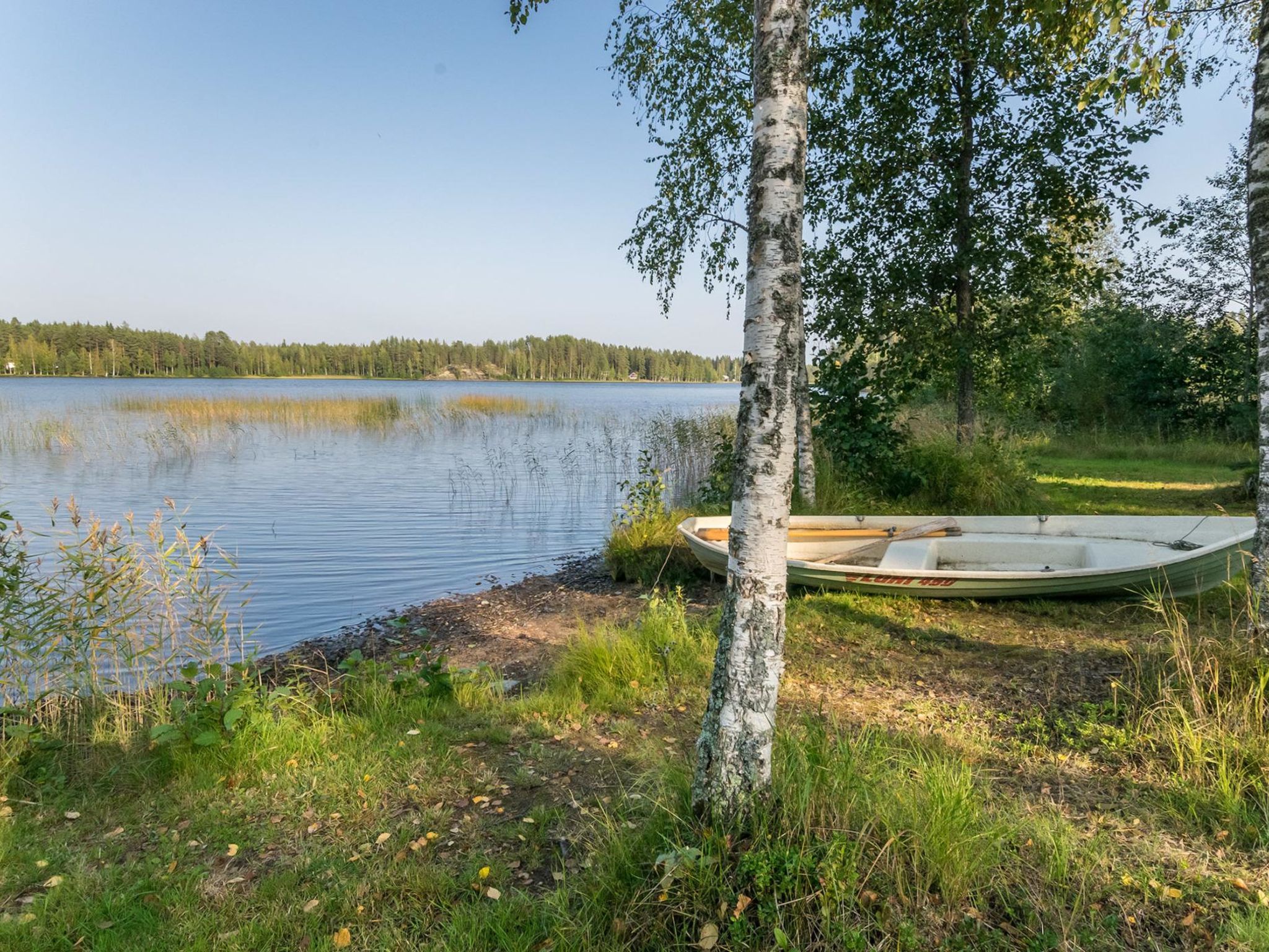 Aurinkopaikka-Inside