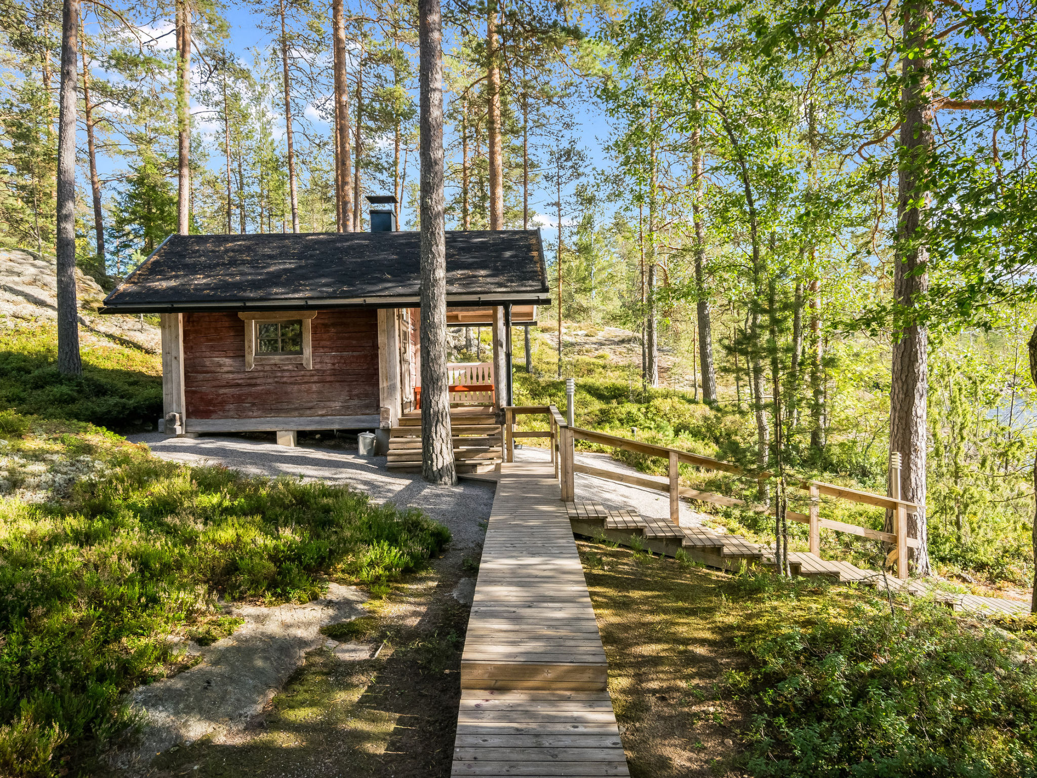 Mökinniemi - Inside