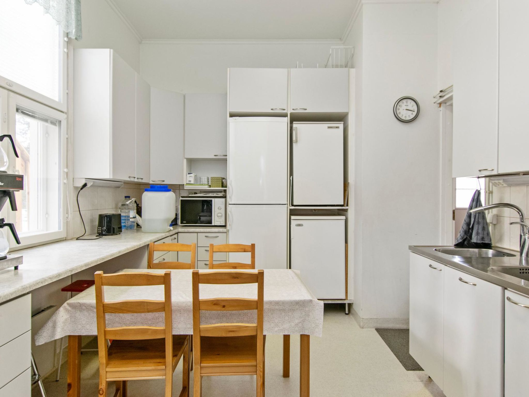 Kaislajärven huvila-Binnen