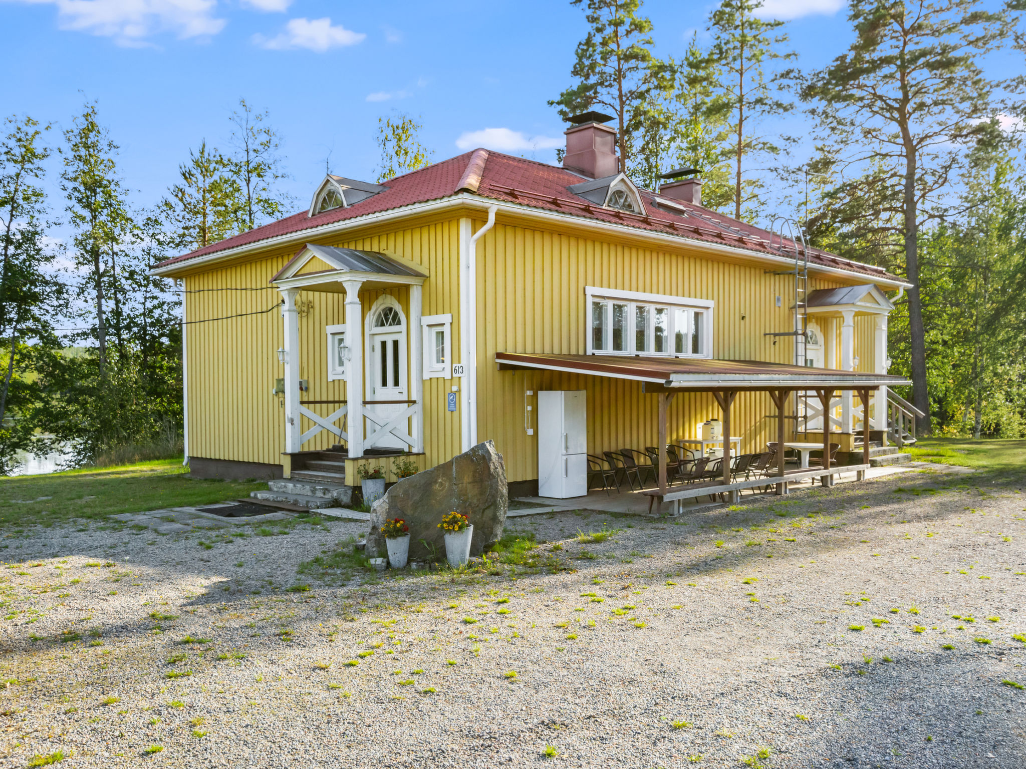 Kaislajärven huvila