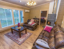 Ruime blokhut aan het meer met sauna bij Juva, 6 personen - thumbnail 6