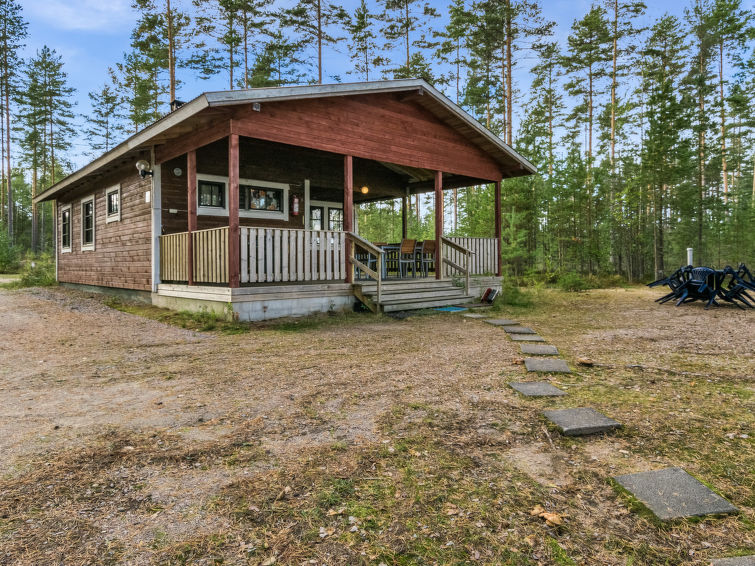 Aan het meer: Rustiek vakantiehuis Mäntyniemi in Mäntyharju in Mäntyharju