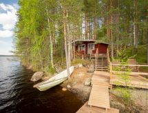 Authentieke blokhut aan het Saarijärvi meer bij Mikkeli - thumbnail 1
