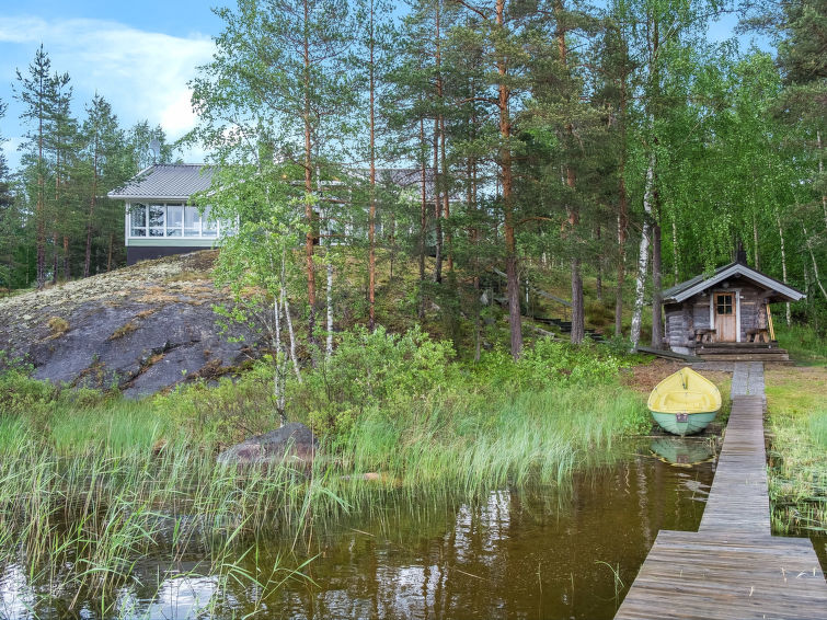 8-persoons vakantiehuis Saimaanhovi met sauna aan het meer in Mikkeli in Mikkeli