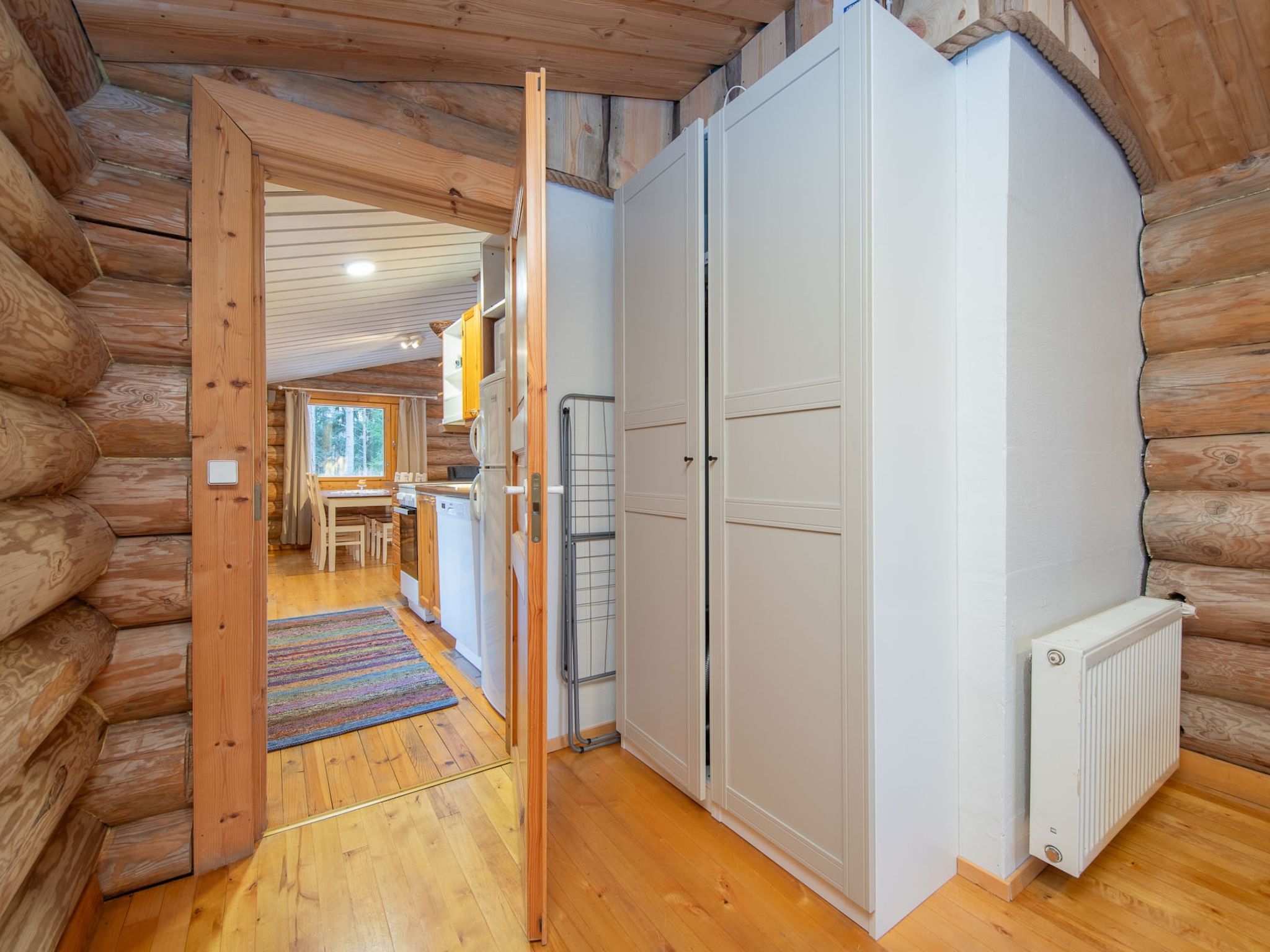 Papanmökki - Inside