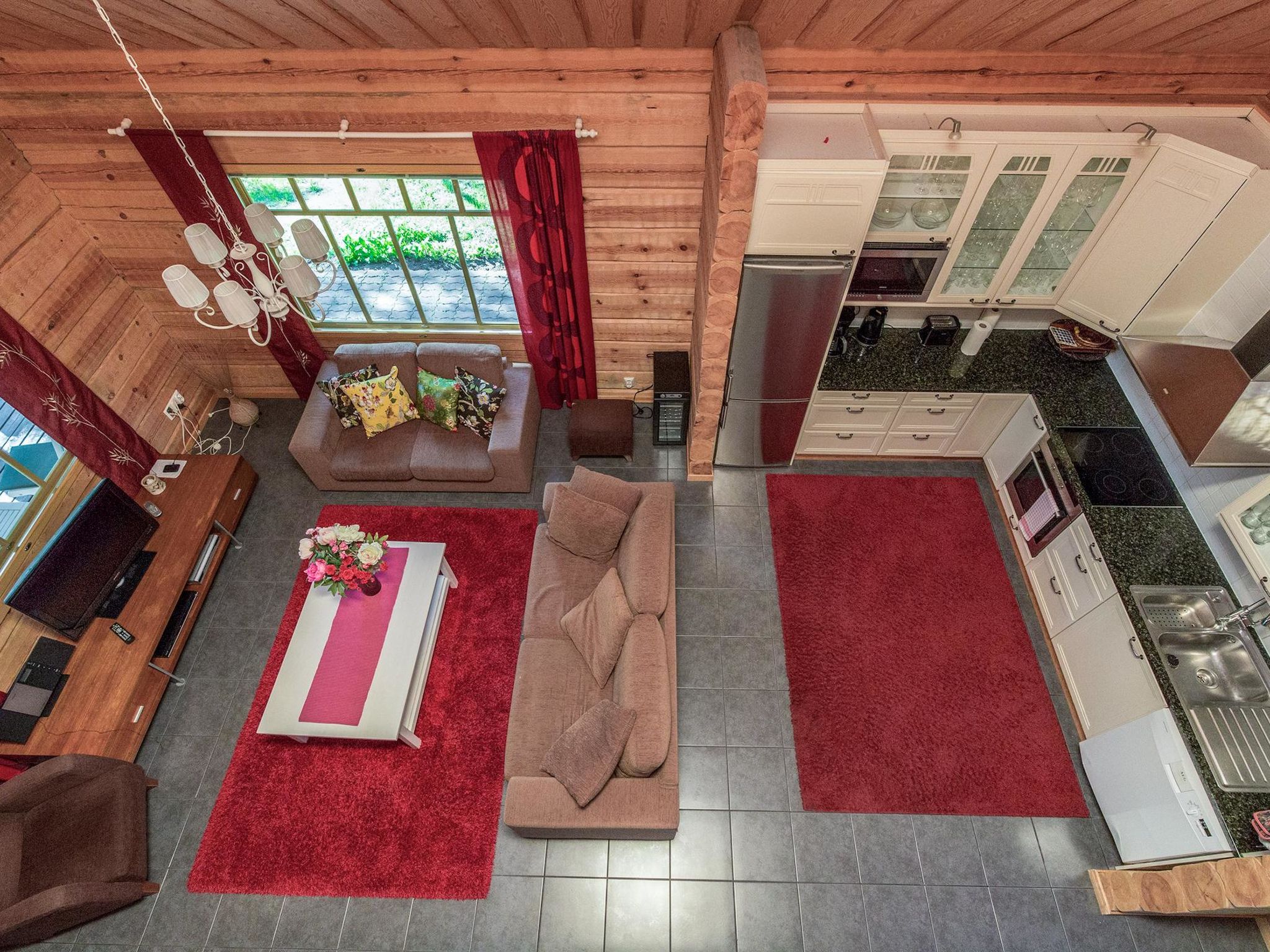 Koivuniemen rouva-Binnen