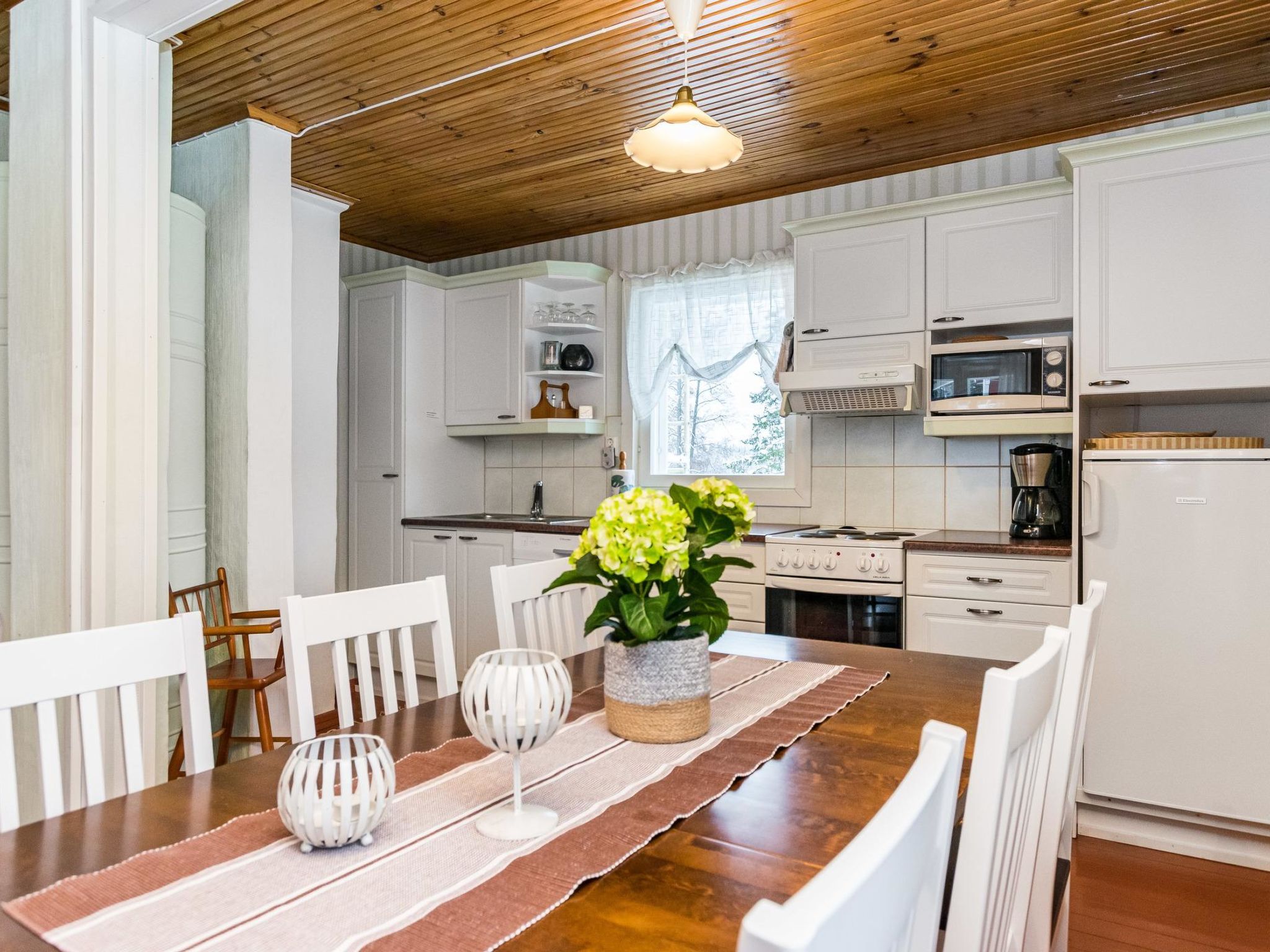 Wanha karminranta-Binnen