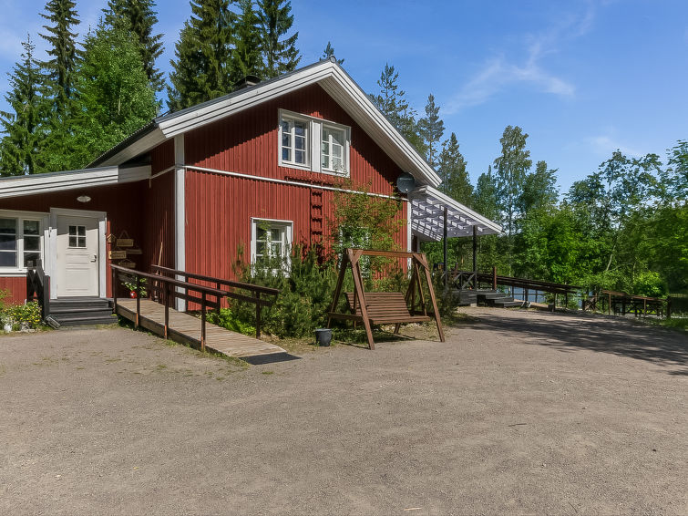 14-persoons vakantiehuis Myllytupa aan het meer in Pieksämäki in Pieksämäki