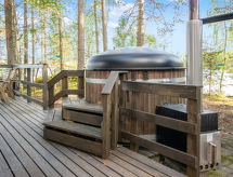Rustiek blokhut Susiranta aan het Saimaameer met sauna, boot en bubbelbad - thumbnail 4