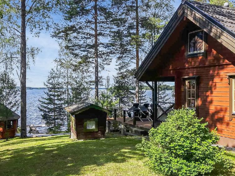 Casa de vacaciones Puolen hehtaarin metsä